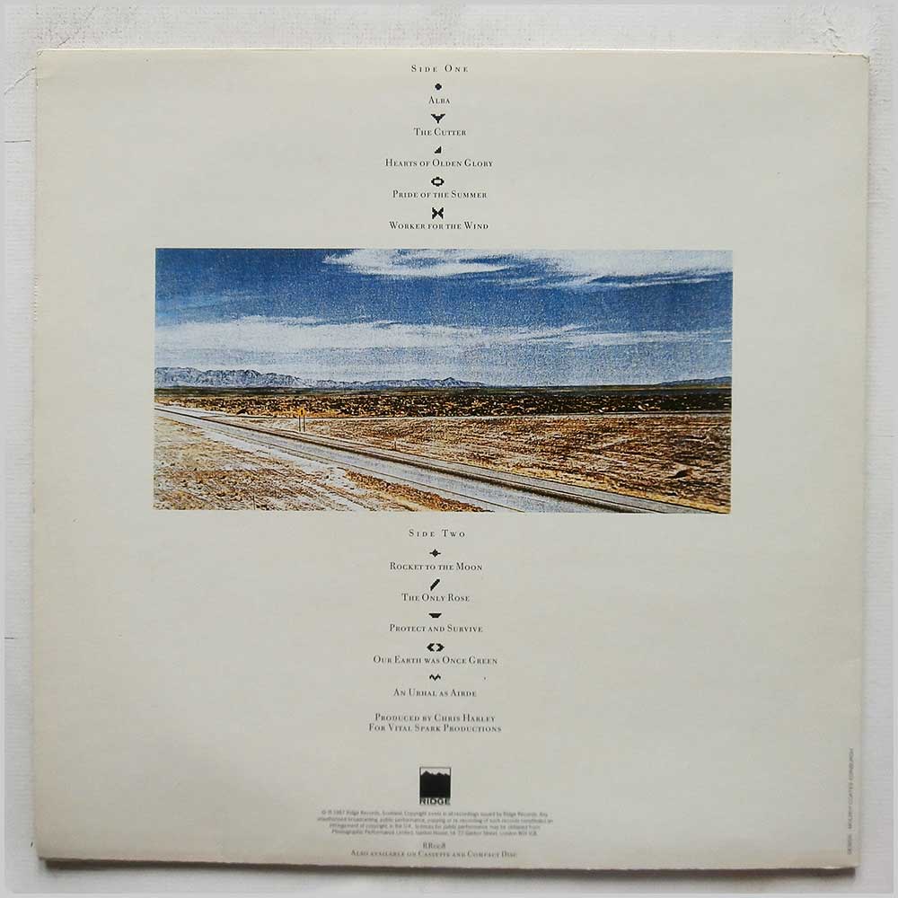 Runrig - The Cutter and The Clan  (RR008) 
